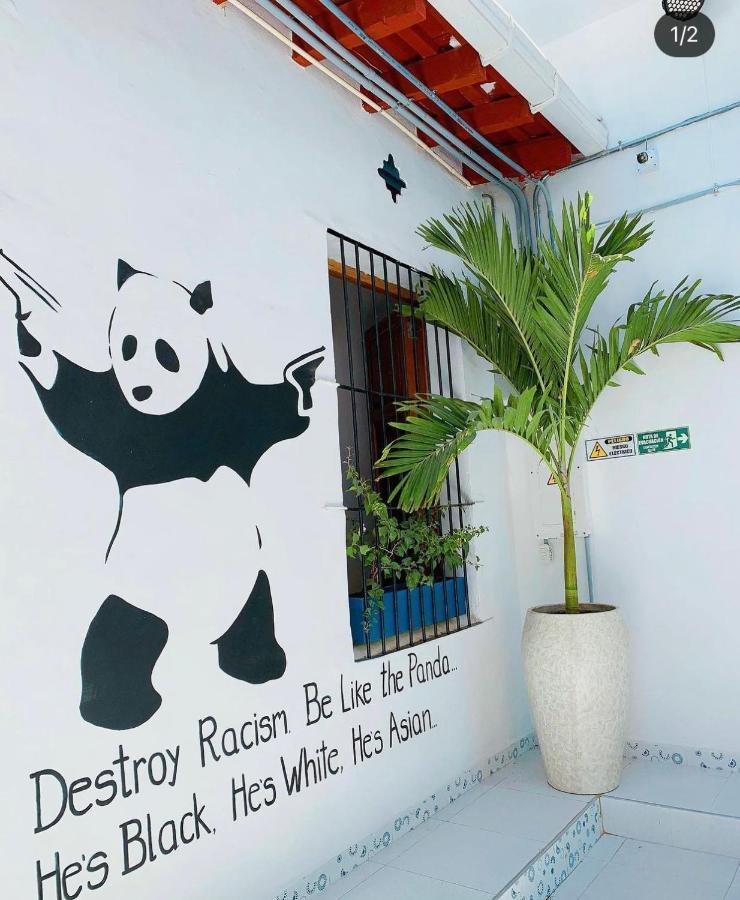 Comunidad Calle 13 Hotel Boutique サンタ・マルタ エクステリア 写真