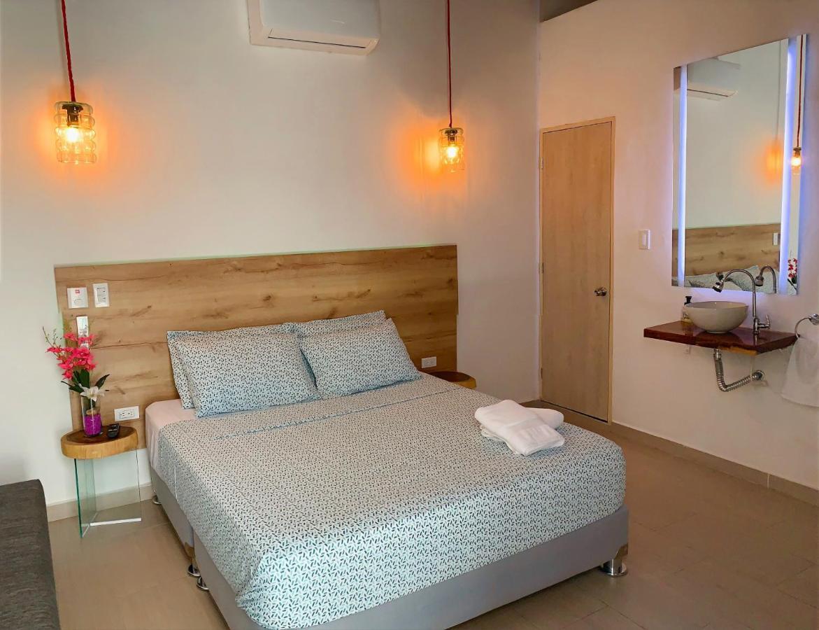 Comunidad Calle 13 Hotel Boutique サンタ・マルタ エクステリア 写真